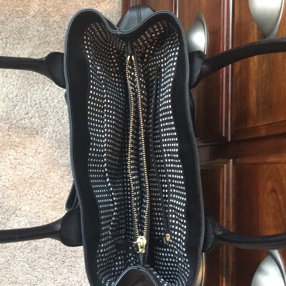 Kate Spade black purse with bow - Picture 6 of 7